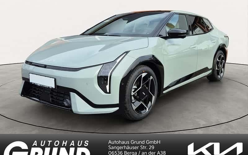 Grau Gebraucht 2025 Kia EV4 GT-Line Kleinwagen | 43.290 € (Superpreis) - Bild 1/4
