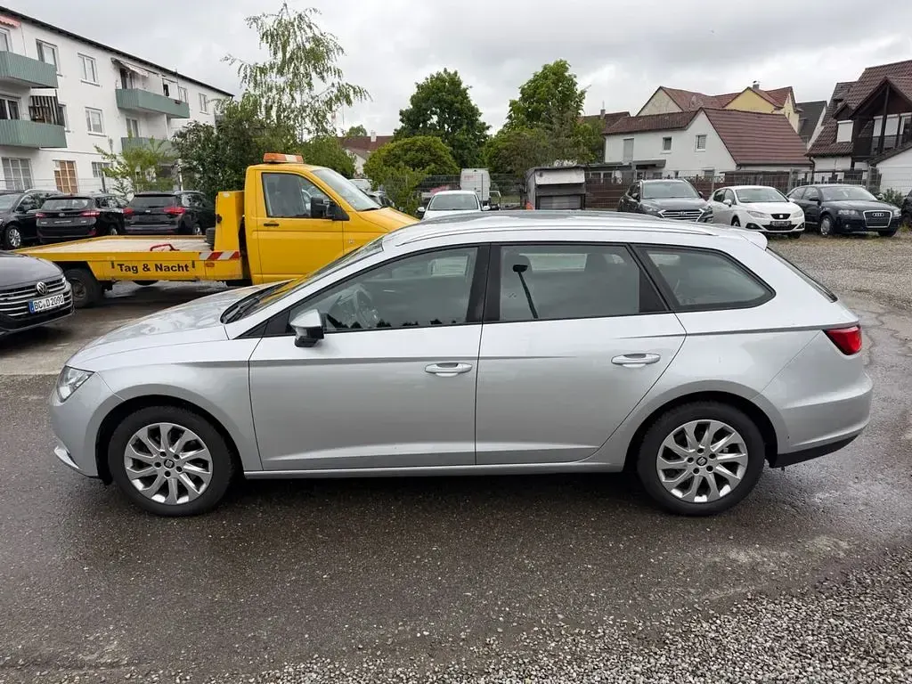 Gebraucht Seat Leon ST Style 125 PS (91 kW) 2015 Silber Kombi