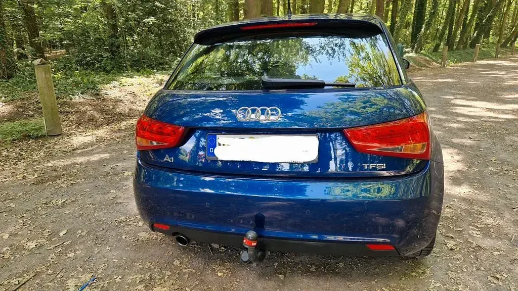 Gebraucht Audi A1 Sportback Ambition 86 PS (63 kW) 2014 Blau Kleinwagen