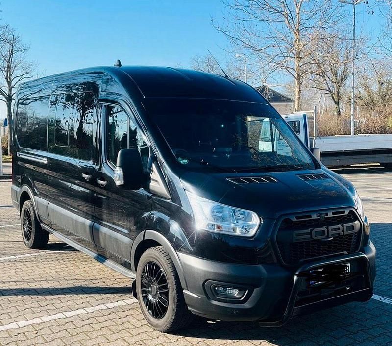 Gebraucht Ford Transit 135 PS (99 kW) 2020 Schwarz Van / Kleinbus