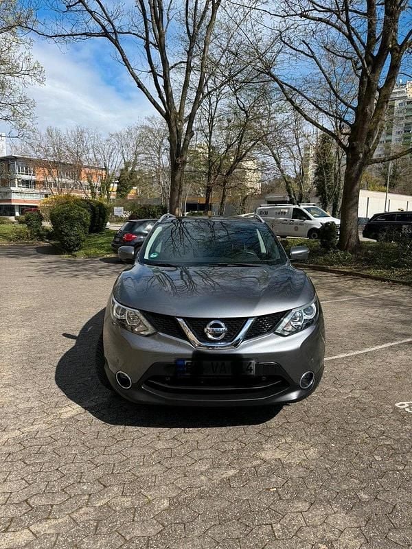 Grau Gebraucht 2025 Nissan Qashqai SUV | 13.800 € - Bild 1/4
