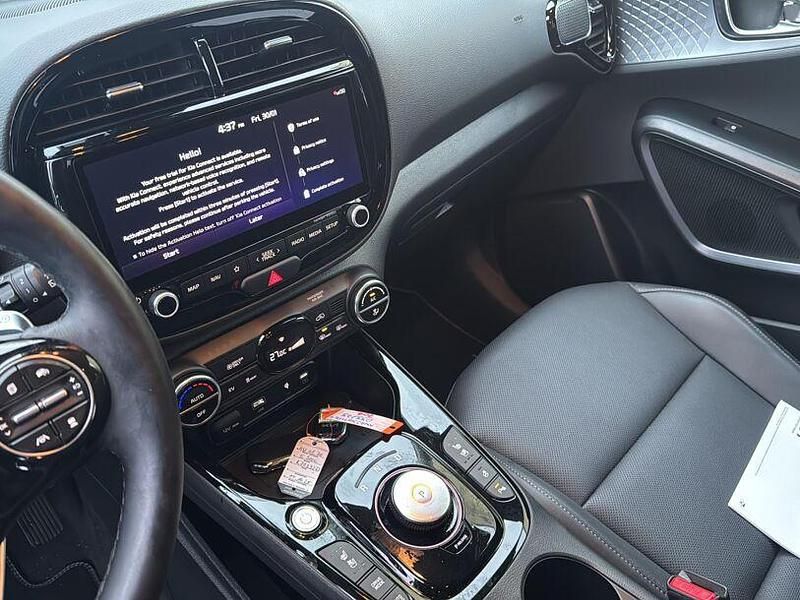 Gebraucht Kia Soul Inspiration 150 kW (204 PS) 2024 Schwarz SUV