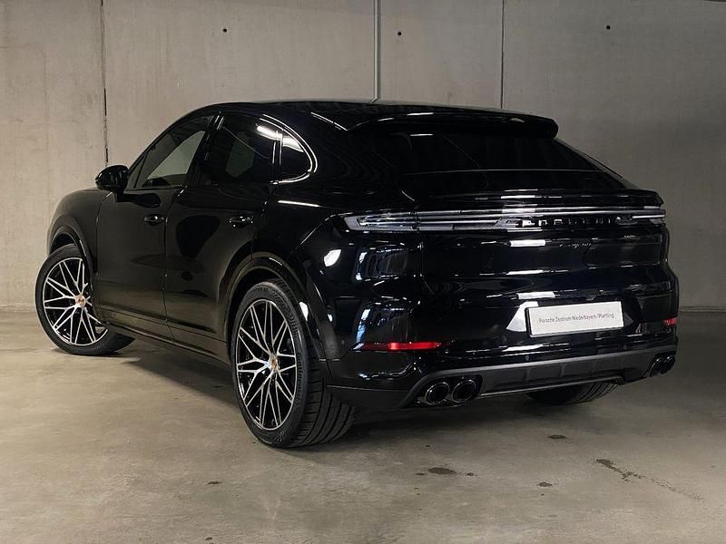 Neu Porsche Cayenne Coupe Black Edition 354 PS (260 kW) 2026 Schwarz Coupé