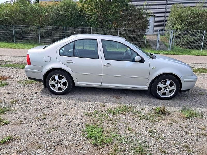 Gebraucht VW Bora 101 PS (74 kW) 1999 Limousine