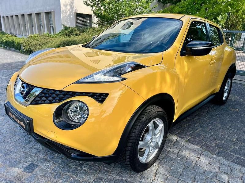 Gelb Gebraucht 2017 Nissan Juke N-Connecta SUV | 9.990 € (Fairer Preis) - Bild 1/4