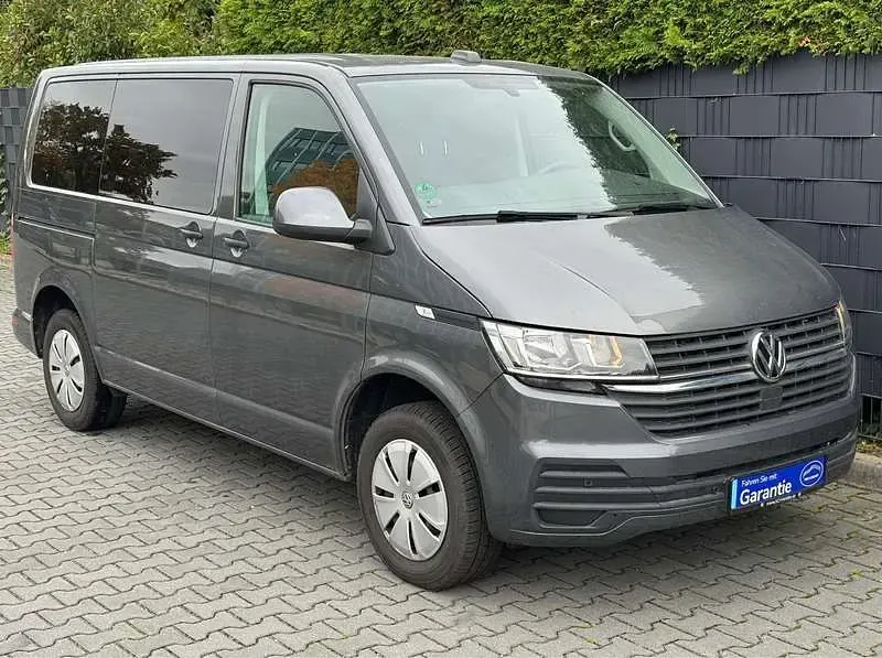 Używany VW T6.1 150 KM (110 kW) 2022 Szary Van