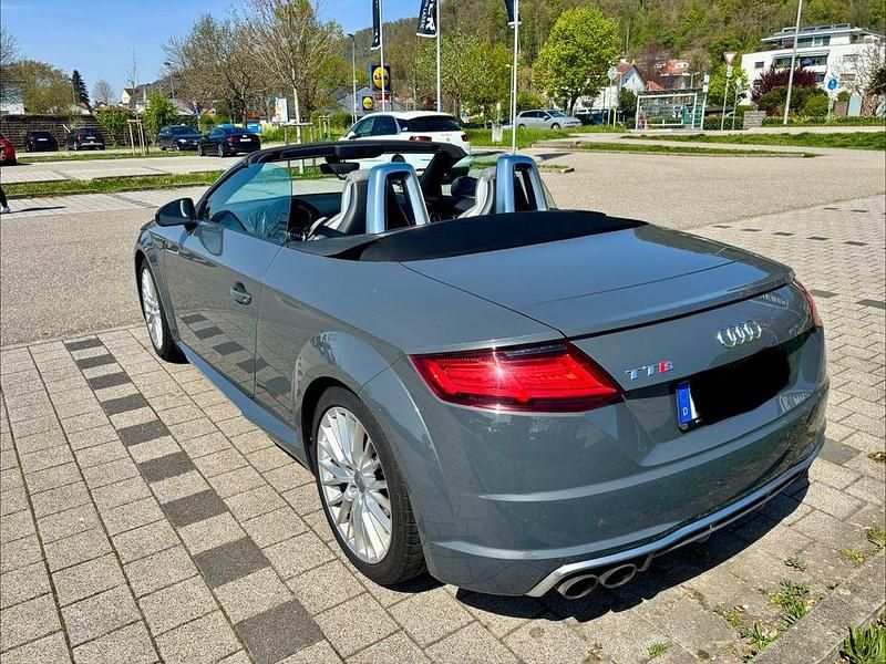 Gebraucht Audi TT Roadster Ambiente 310 PS (228 kW) 2015 Cabrio