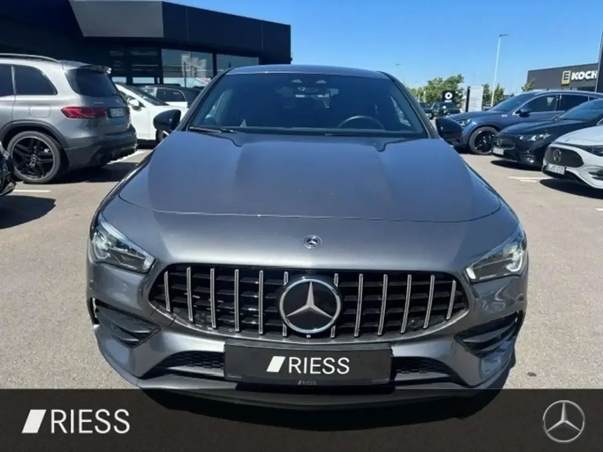 Gebraucht Mercedes CLA250 AMG 224 PS (164 kW) 2019 Mountaingrau Coupé