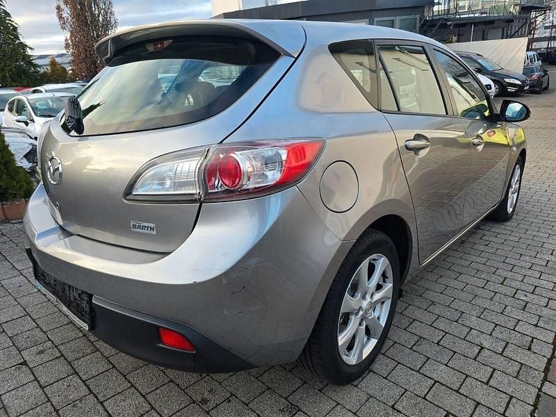 Gebraucht Mazda 3 Center-Line 116 PS (85 kW) 2011 Grau Limousine