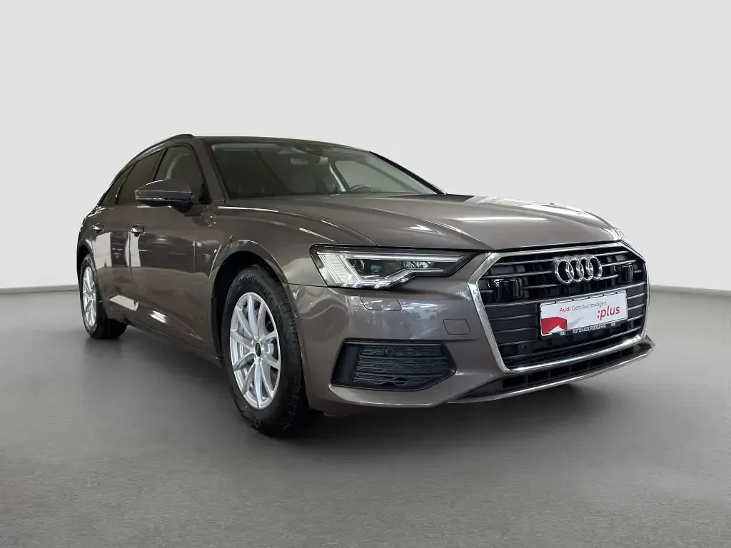 Gebraucht Audi A6 Ambiente 265 PS (194 kW) 2021 Braun Kombi