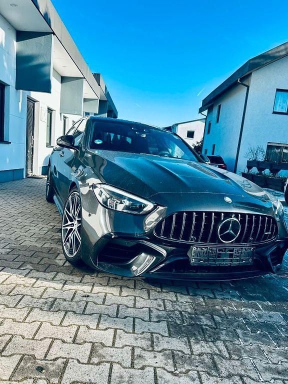 Gebraucht Mercedes C63S AMG SE 476 PS (350 kW) 2024 Grau Limousine