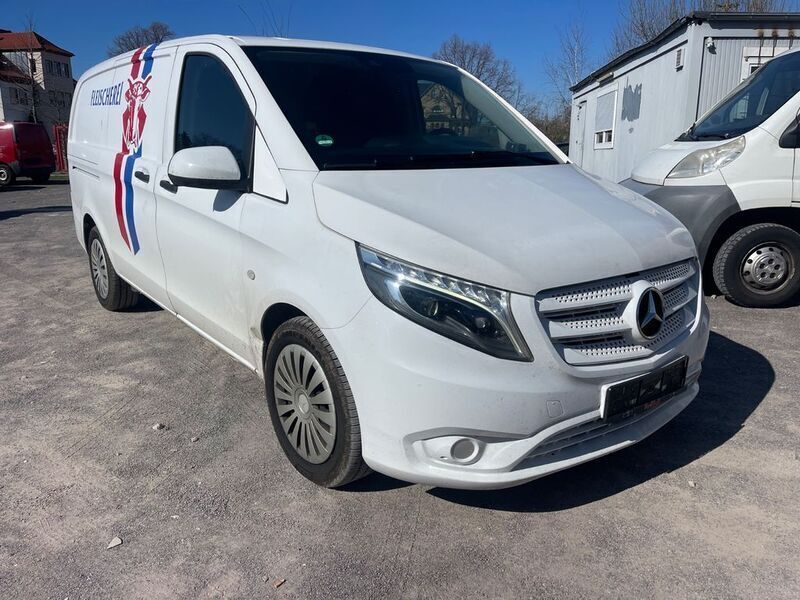 Gebraucht Mercedes Vito 190 PS (139 kW) 2015 Weiß Van