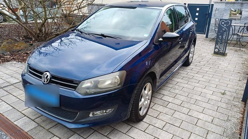 Gebraucht VW Polo Style 69 PS (50 kW) 2011 Blau Kleinwagen