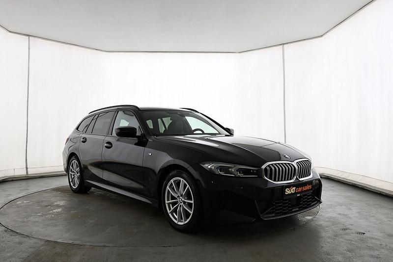 Schwarz Gebraucht 2023 BMW 320 M Sport Kombi | 31.990 € (Guter Preis) - Bild 1/4