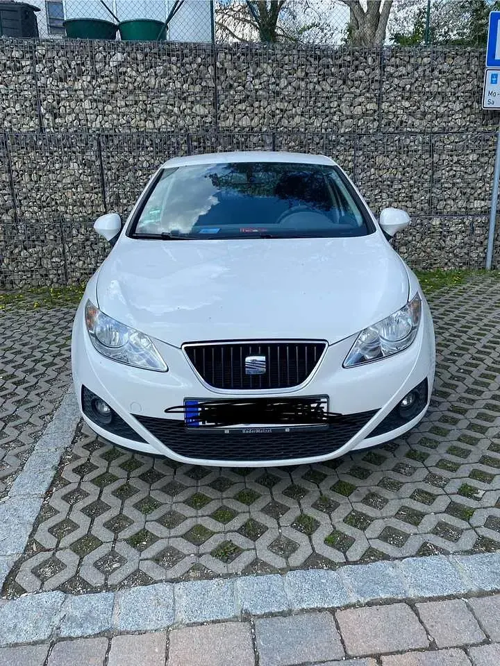 Second-hand Seat Ibiza Reference 105 CP (77 kW) 2009 Berlinǎ