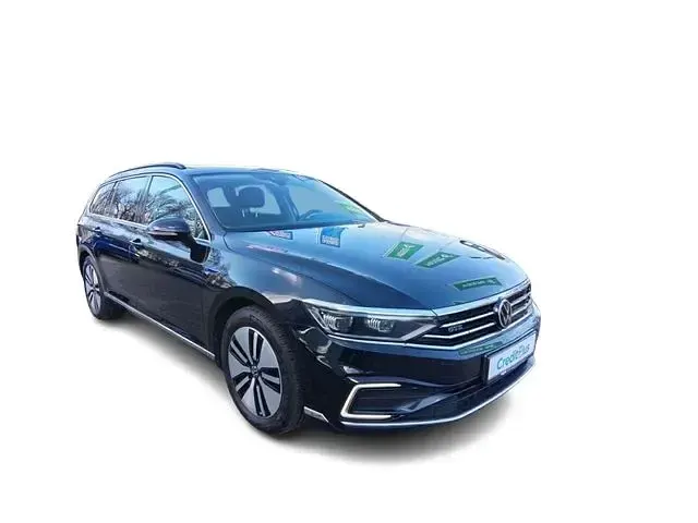 Second-hand VW Passat Business 150 CP (110 kW) 2021 Negru Break