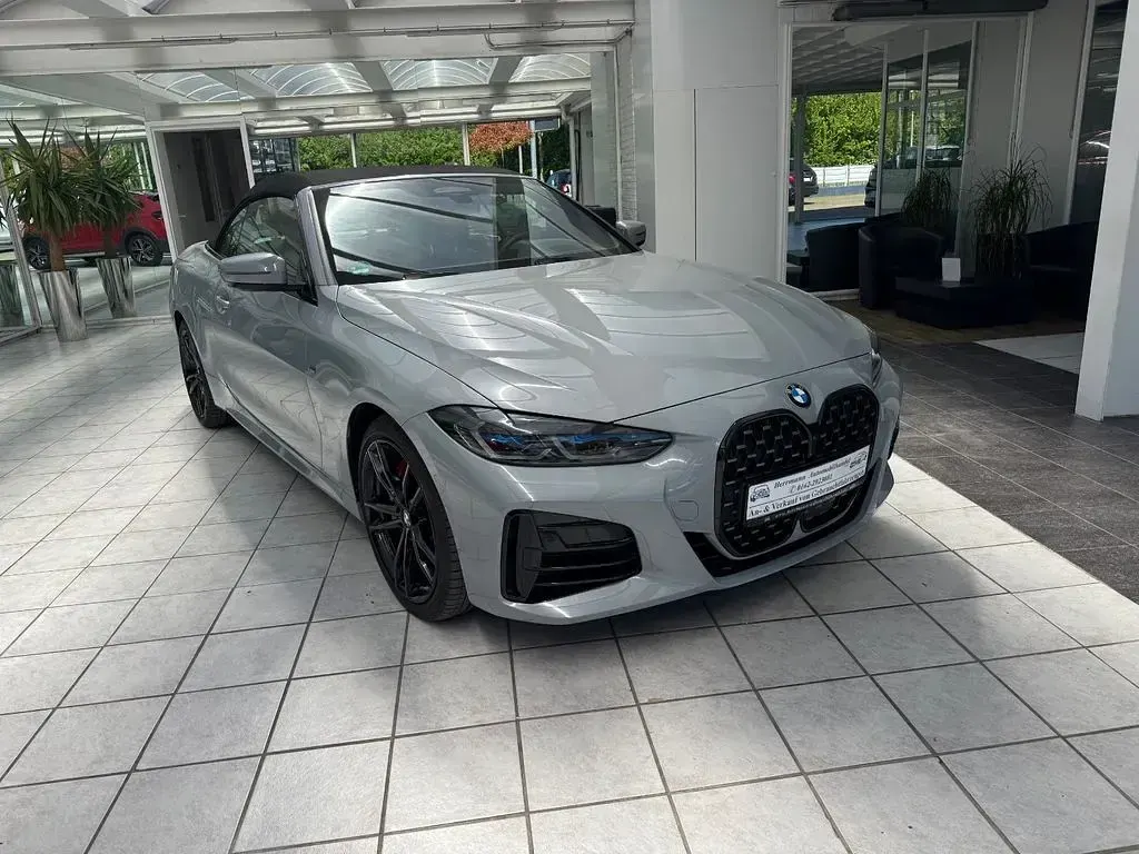 Gebraucht BMW M440 M Sport 374 PS (275 kW) 2023 Grau Cabrio