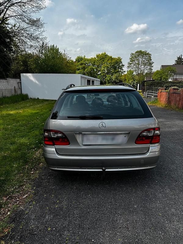 Usata Mercedes E220 2003 Argento Station wagon