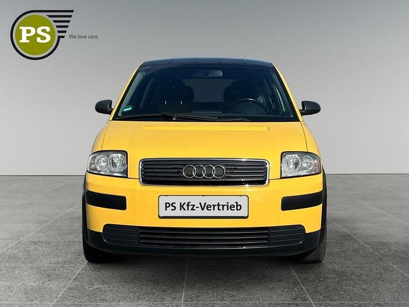 Usado Audi A2 75 HP (55 kW) 2004 Amarelo Citadino