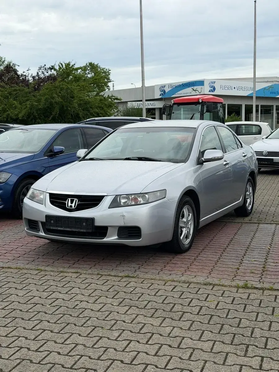Gebraucht Honda Accord 155 PS (114 kW) 2003 Grau Limousine
