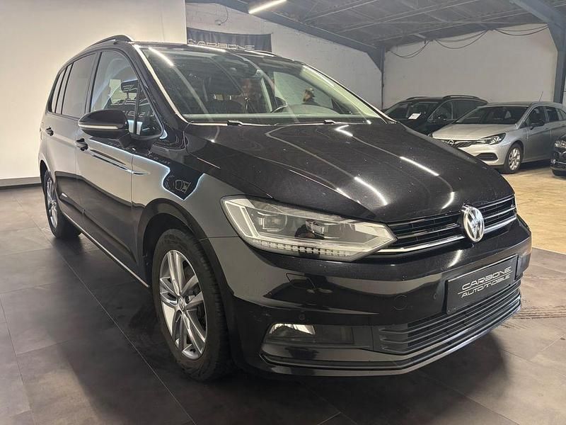 Gebraucht VW Touran Highline 150 PS (110 kW) 2020 Schwarz Van / Kleinbus