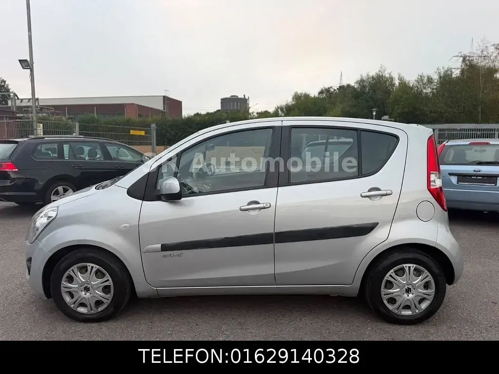 Gebraucht Suzuki Splash Club 94 PS (69 kW) 2013 Silber Kleinwagen