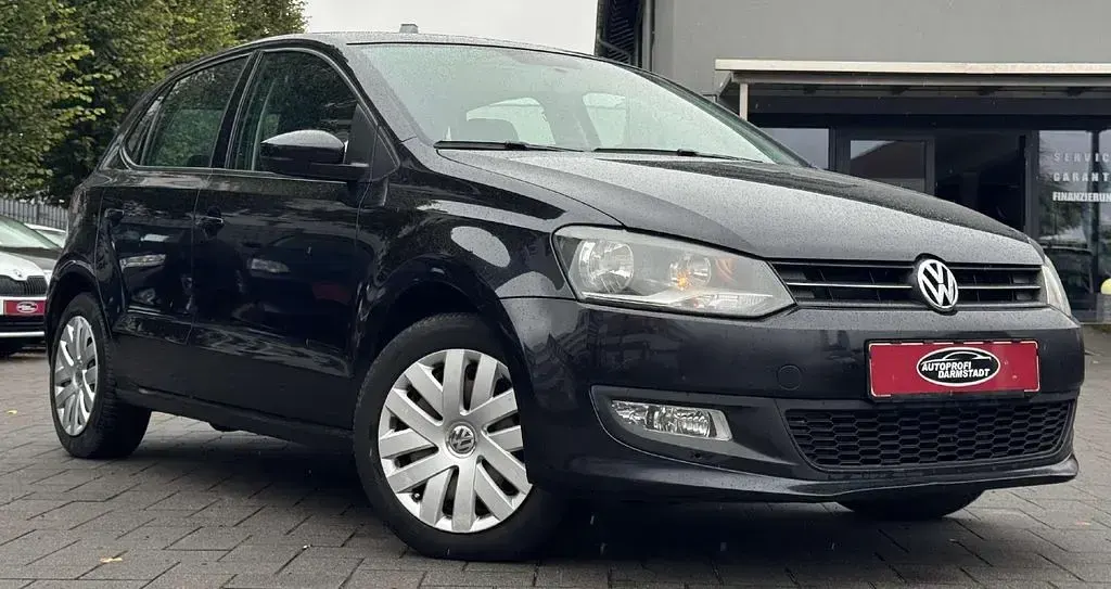 Gebraucht VW Polo Comfortline 69 PS (50 kW) 2011 Deep black perleffekt Kleinwagen