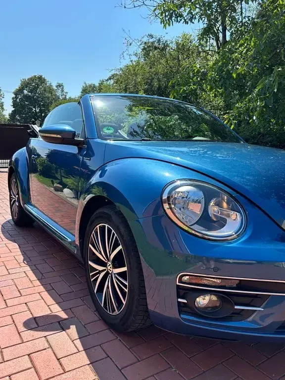 Gebraucht VW Beetle Allstar 105 PS (77 kW) 2017 Blau Kleinwagen