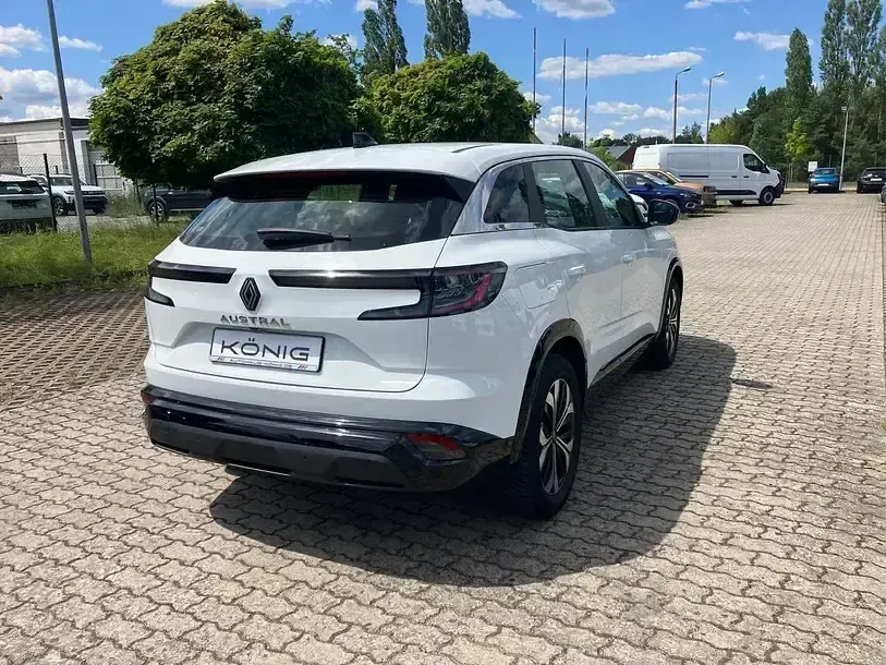 Gebraucht Renault Austral Equilibre 140 PS (102 kW) 2023 Weiß SUV