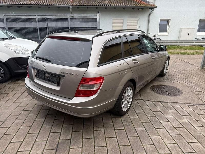 Gebraucht Mercedes C180 156 PS (114 kW) 2008 Braun Kombi