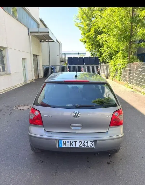 Gebraucht VW Polo Cricket 75 PS (55 kW) 2005 Schwarz Kleinwagen