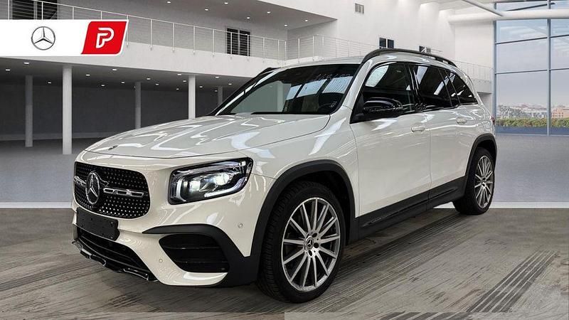 Polarweiss Gebraucht 2021 Mercedes GLB250 AMG SUV | 35.980 € (Superpreis) - Bild 1/3