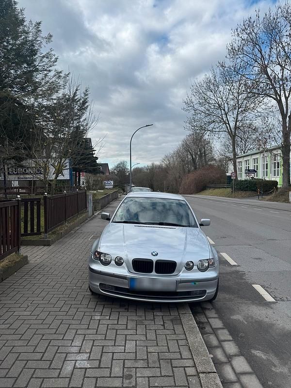 Gebraucht BMW 316 116 PS (85 kW) 2002 Silber Kleinwagen
