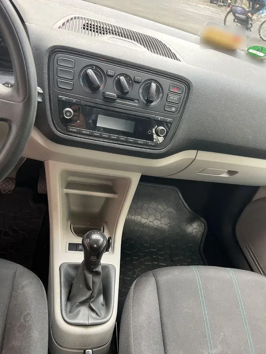 Gebraucht Seat Mii 60 PS (44 kW) 2016 Weiß Kleinwagen