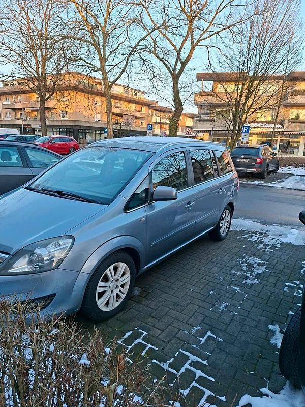 Gebraucht Opel Zafira 116 PS (85 kW) 2009 Silber Van / Kleinbus