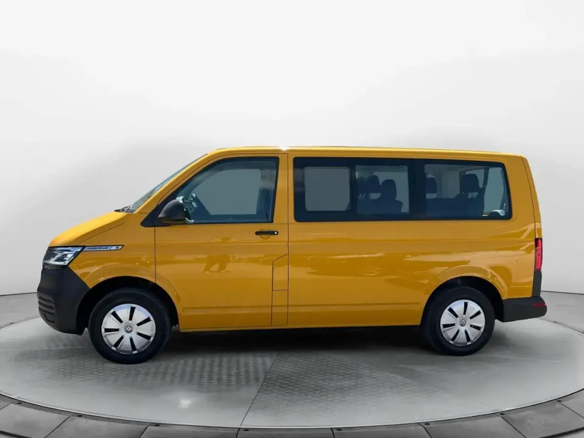 Gebraucht VW Caravelle Trendline 150 PS (110 kW) 2021 Van
