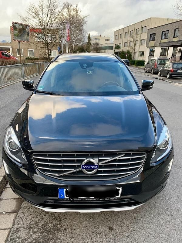 Gebraucht Volvo XC60 150 PS (110 kW) 2017 Schwarz SUV