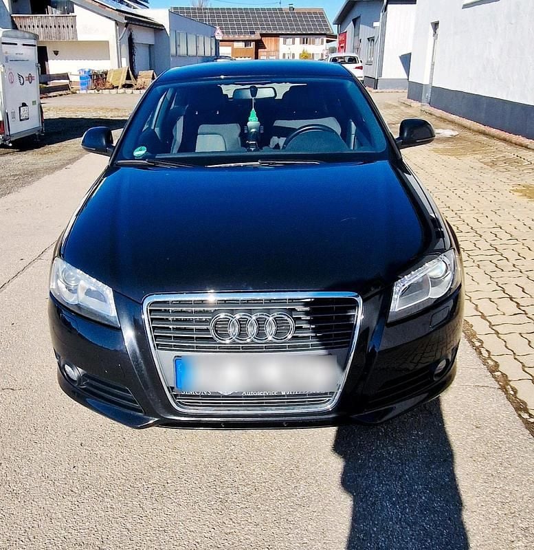 Gebraucht Audi A3 125 PS (91 kW) 2010 Schwarz Kleinwagen