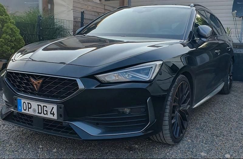 Schwarz Gebraucht 2021 Cupra Leon VZ Kombi | 28.500 € (Guter Preis) - Bild 1/4