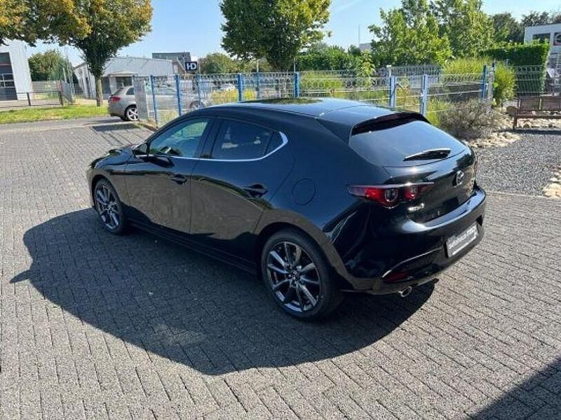 Gebraucht Mazda 3 Exclusive-Line 150 PS (110 kW) 2023 Schwarz Kleinwagen
