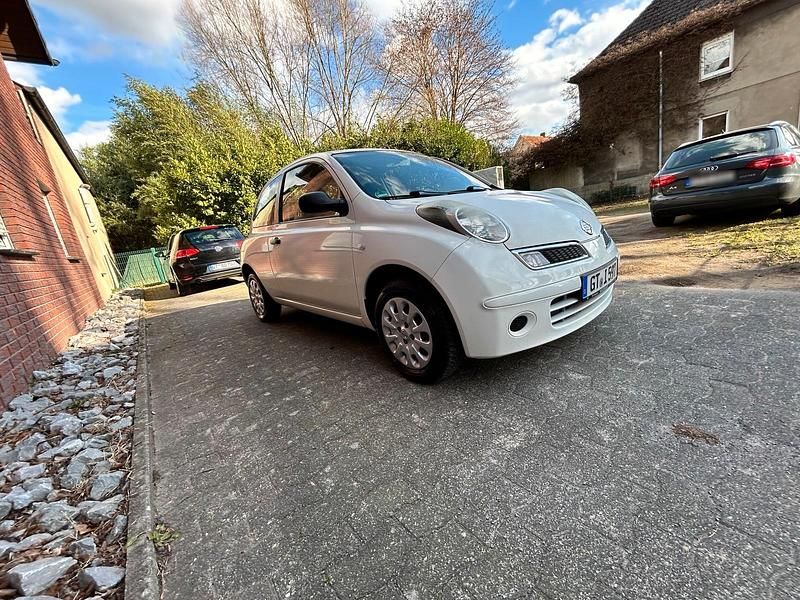 Gebraucht Nissan Micra 65 PS (47 kW) 2009 Weiß Kleinwagen