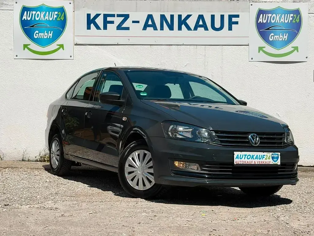 Gebraucht VW Polo Comfortline 90 PS (66 kW) 2018 Grau Kleinwagen