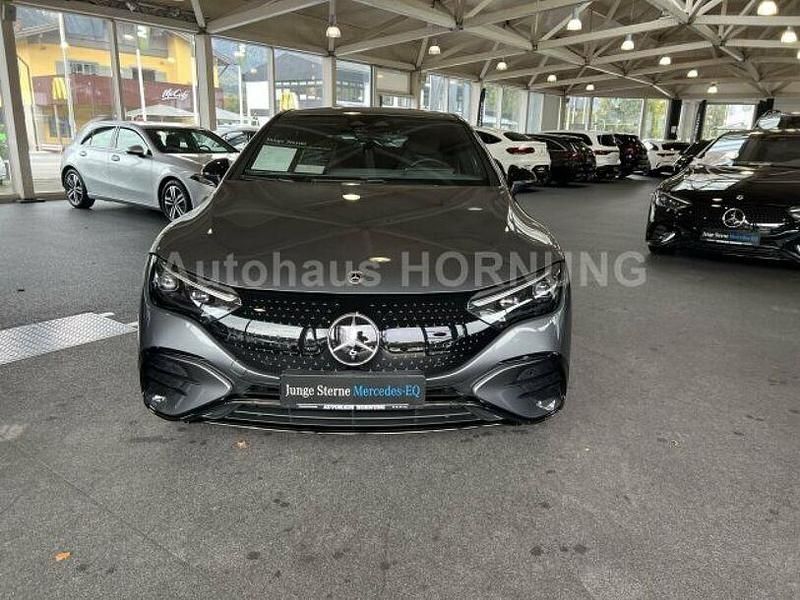 Gebraucht Mercedes 300 2025 Grau Limousine