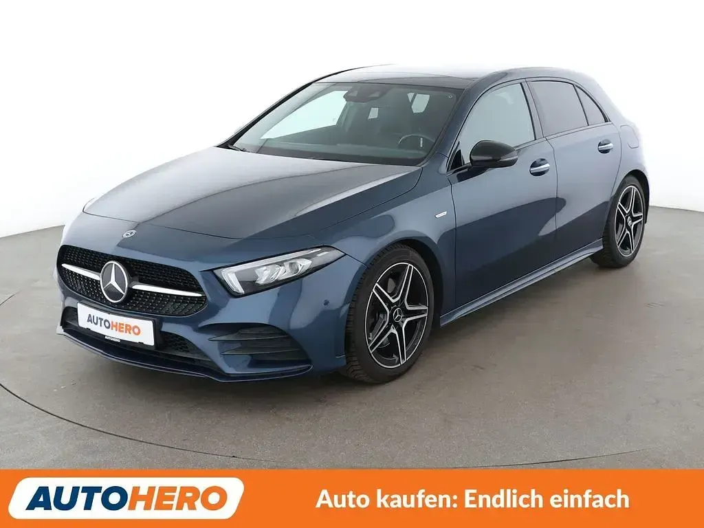 Gebraucht Mercedes A250 AMG line 224 PS (164 kW) 2020 Limousine