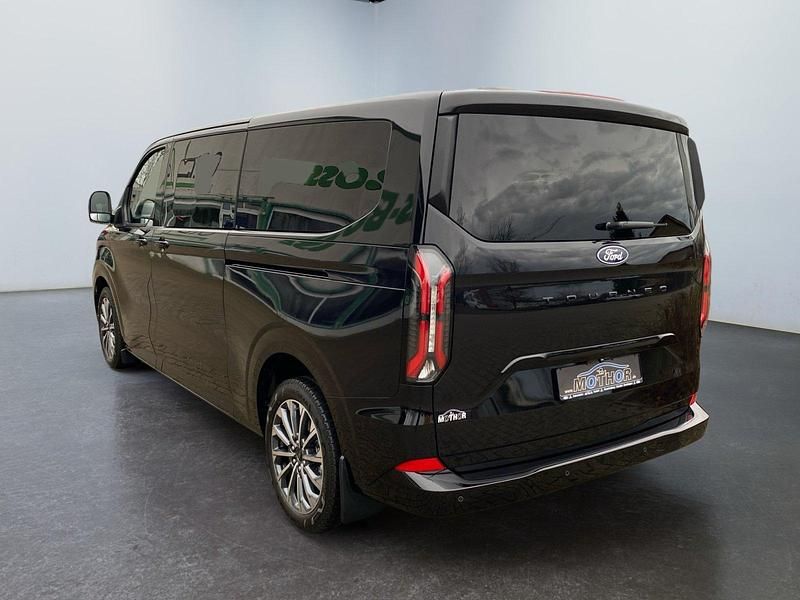 Gebraucht Ford Tourneo Custom Titanium X 170 PS (125 kW) 2025 Agate black Van