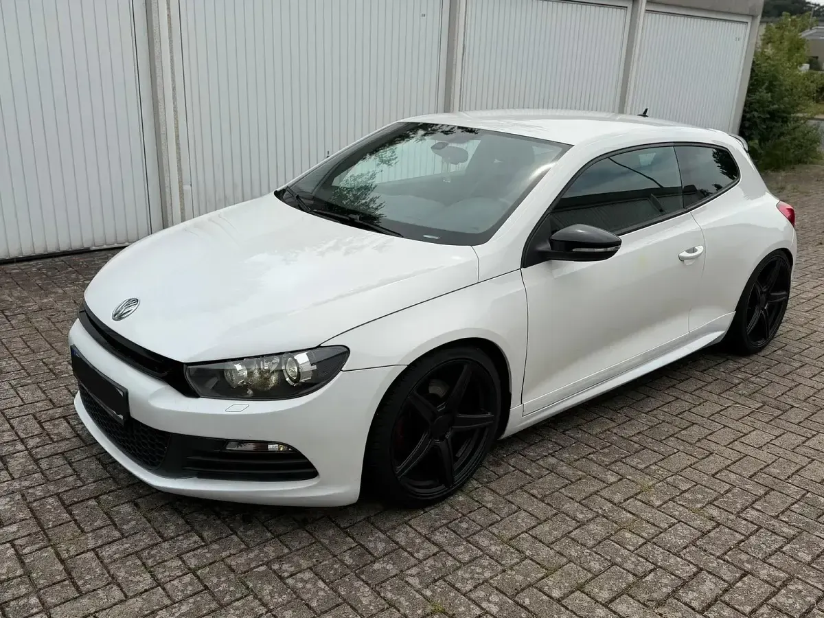 Gebraucht VW Scirocco R-line 170 PS (125 kW) 2009 Weiß Coupé