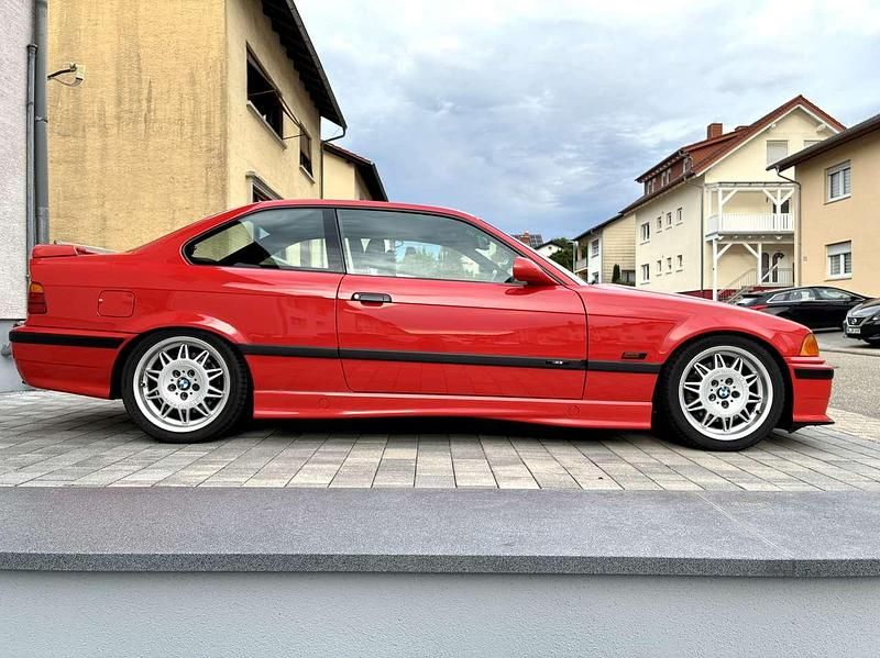 Gebraucht BMW M3 286 PS (210 kW) 1994 Rot Coupé