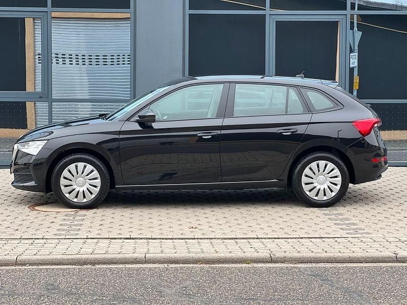 Gebraucht Skoda Scala 116 PS (85 kW) 2020 Schwarz Kleinwagen