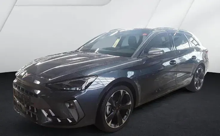 Gebraucht Cupra Leon 150 PS (110 kW) 2025 Magnetic tech Limousine
