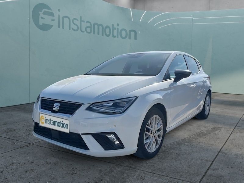 Weiß Gebraucht 2024 Seat Ibiza FR Limousine | 22.390 € (Etwas zu teuer) - Bild 1/2